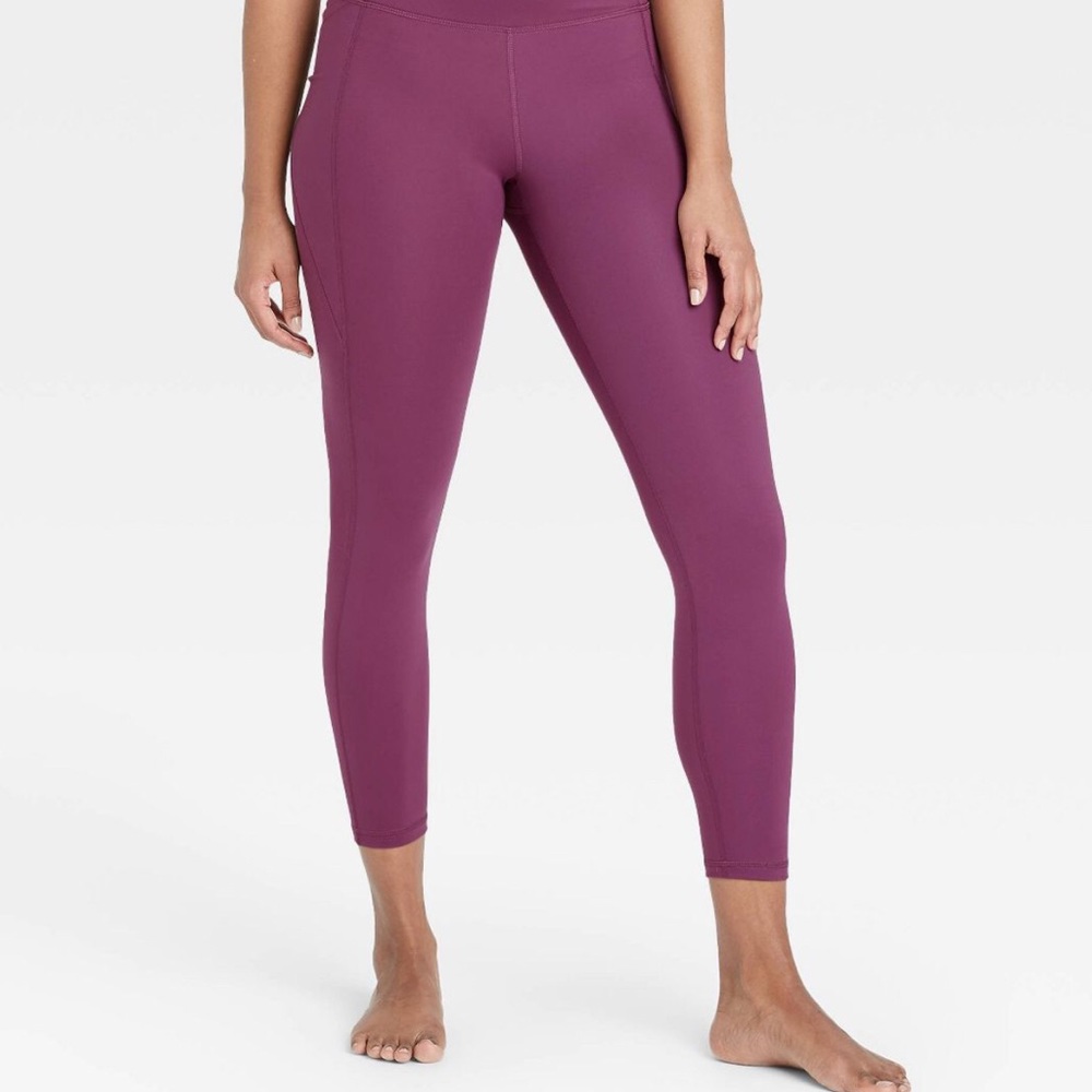 Women's High-Waisted Seamless Mesh Leggings